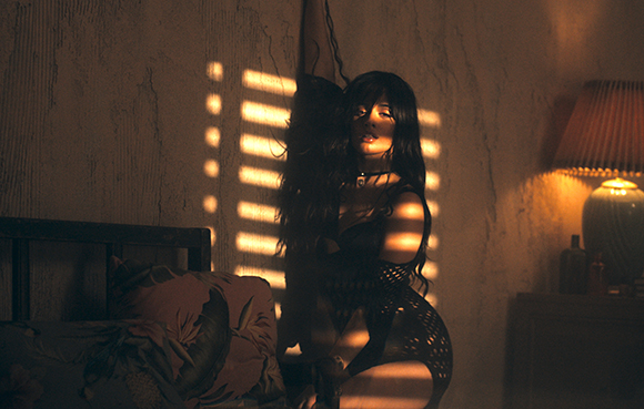 Post Magazine Music Video Shawn Mendes Camila Cabello I Senorita I