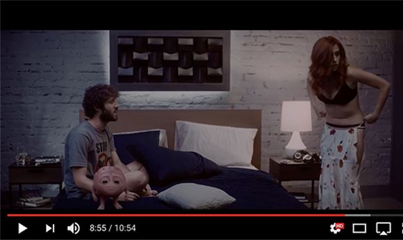 Lil Dicky - Pillow Talking