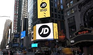 11 Dollar Bill creating video content for JD Sports' flagship store
