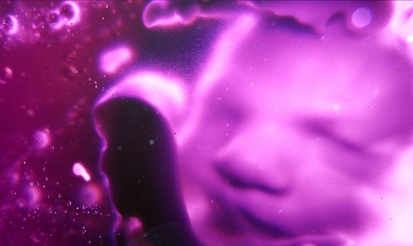 Experimental short visualizes mother/child emotional connection