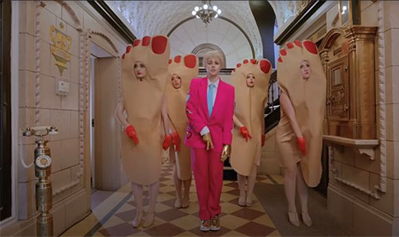 Music Video: Elise Trouw - <I>All You Need is Lust</I>