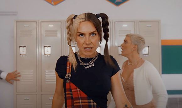 Music Video: Megg - <I>IDC</I>