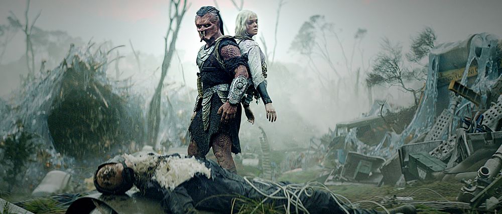 <I>Predator: Badlands</i>