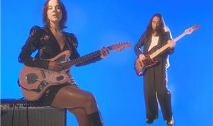 Izzy Outerspace - <I>Beautiful Blur</I> (featuring Jeff Schroeder)