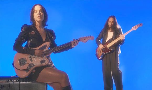 Izzy Outerspace - <I>Beautiful Blur</I> (featuring Jeff Schroeder)