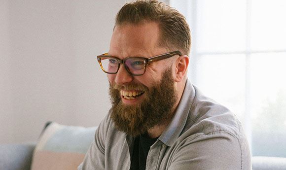 Editor Ben Corfield signs with Papercut