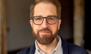 Editor Dan Maloney brings comedic chops to The Den