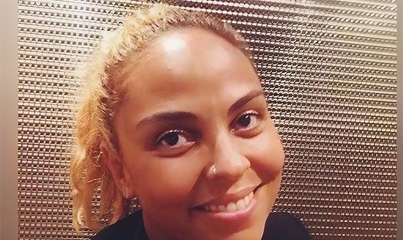 Editor Tina Mintus joins the team at The Den