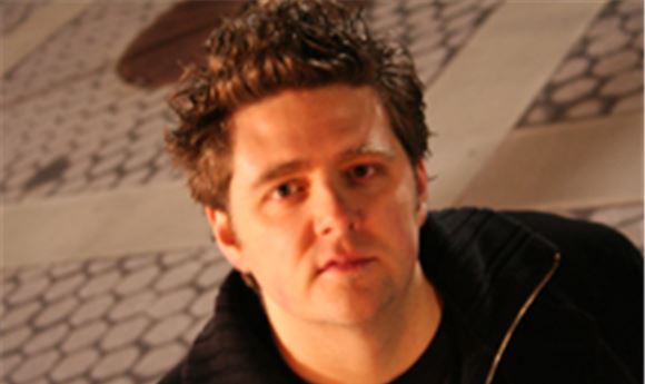 FINAL CUT EDITOR LEAVES LONDON FOR NY