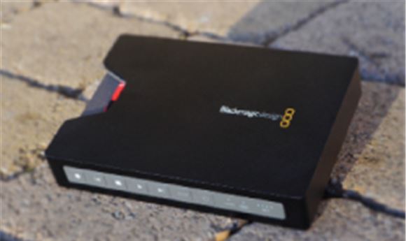 Review: Blackmagic's HyperDeck Shuttle