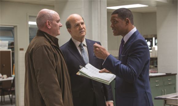 Director's Chair: Peter Landesman - 'Concussion'