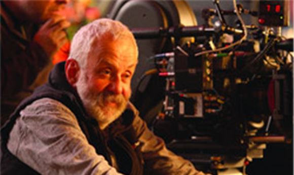 Director's Chair: Mike Leigh's  'Another Year'